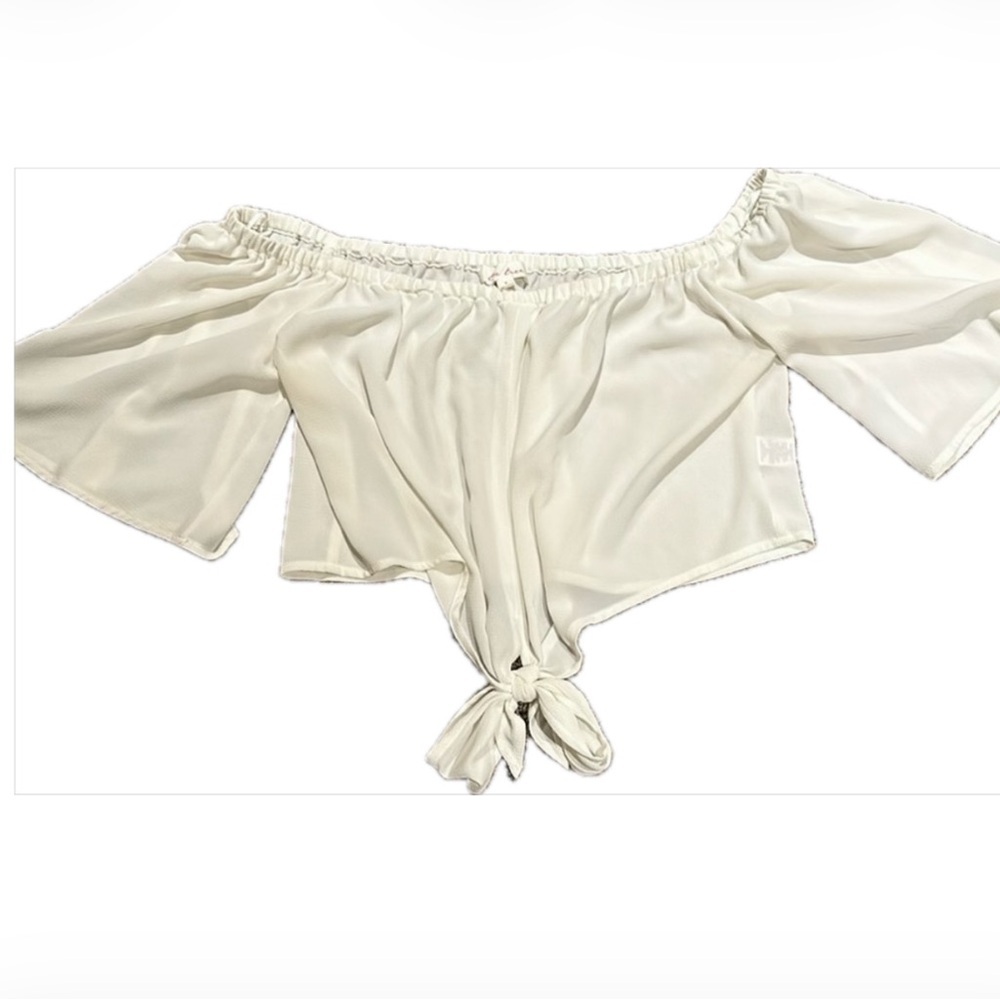 White chiffon off the shoulder top - Picture 1 of 3